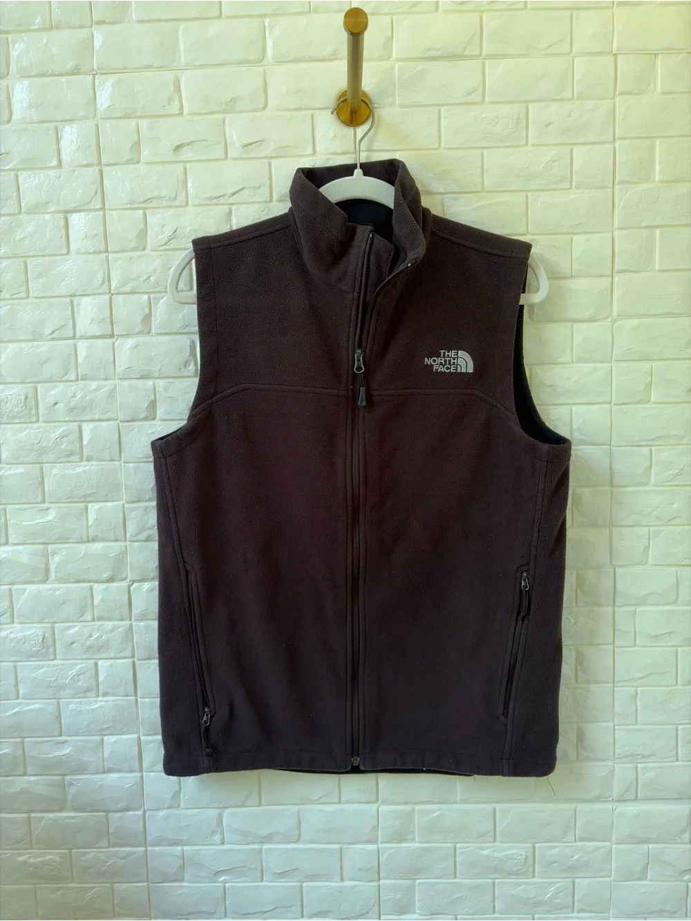 The North Face Men's Black Fleece Vest - Zip Front
